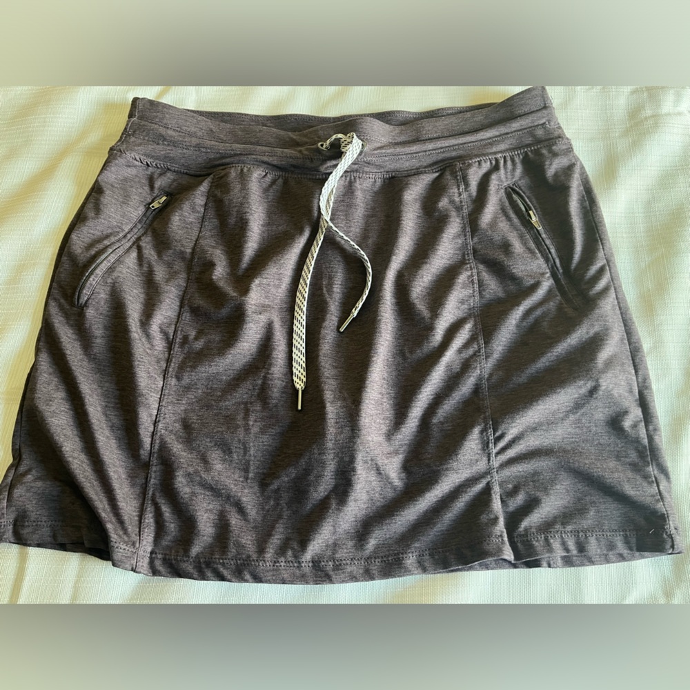 Women’s skort